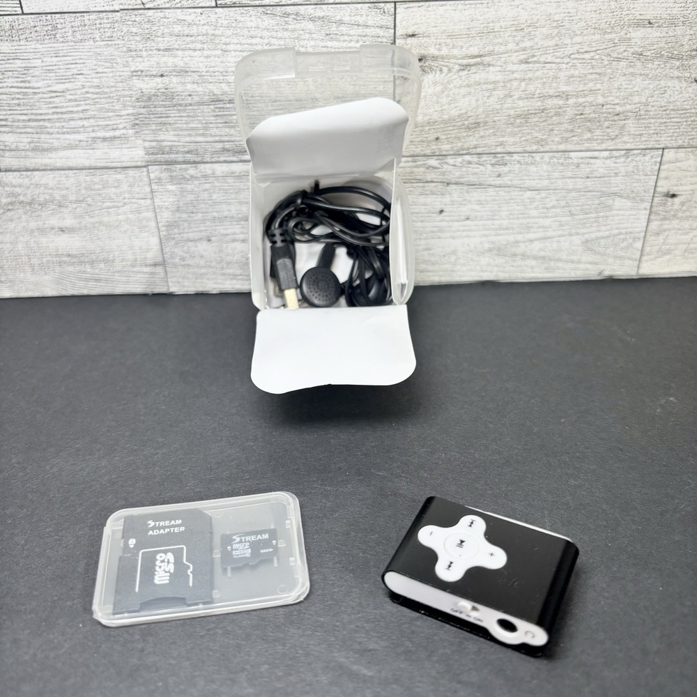 Vertigo MP3 00132_BL 2 GB MP3 Player Crystal Black Open Box